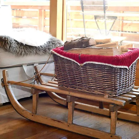 Vent De Soleil, 5 Etoiles Luxe Collection Prestige Numero 14 Volleges