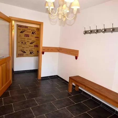 Vent De Soleil, 5 Etoiles Luxe Collection Prestige Numero 14 * Volleges